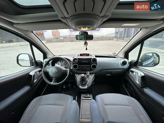 Синий Ситроен Берлинго, объемом двигателя 1.56 л и пробегом 296 тыс. км за 7200 $, фото 40 на Automoto.ua