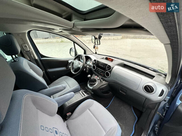 Синий Ситроен Берлинго, объемом двигателя 1.56 л и пробегом 296 тыс. км за 7200 $, фото 32 на Automoto.ua