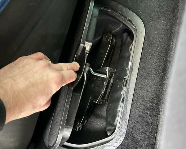 Синий Ситроен Берлинго, объемом двигателя 1.56 л и пробегом 296 тыс. км за 7200 $, фото 59 на Automoto.ua