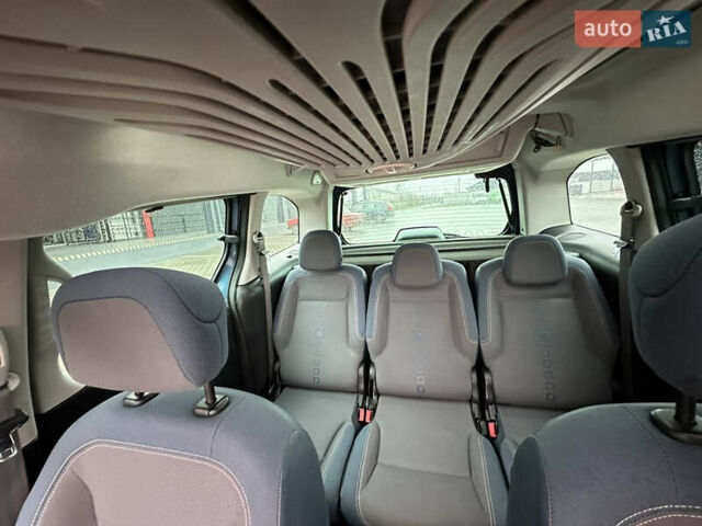 Синий Ситроен Берлинго, объемом двигателя 1.56 л и пробегом 296 тыс. км за 7200 $, фото 68 на Automoto.ua