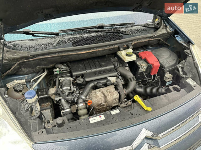 Синий Ситроен Берлинго, объемом двигателя 1.56 л и пробегом 296 тыс. км за 7200 $, фото 64 на Automoto.ua