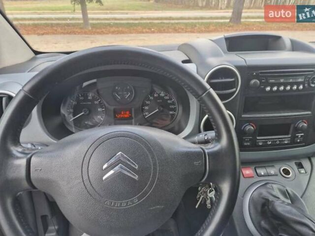 Синій Сітроен Берлінго, об'ємом двигуна 1.6 л та пробігом 234 тис. км за 5900 $, фото 7 на Automoto.ua
