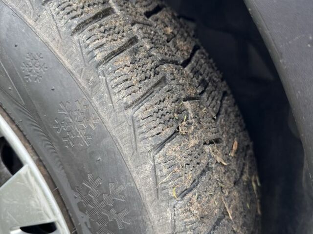 Синий Ситроен Берлинго, объемом двигателя 1.6 л и пробегом 254 тыс. км за 8800 $, фото 22 на Automoto.ua