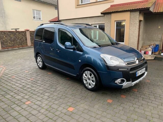 Синий Ситроен Берлинго, объемом двигателя 1.6 л и пробегом 162 тыс. км за 8800 $, фото 4 на Automoto.ua