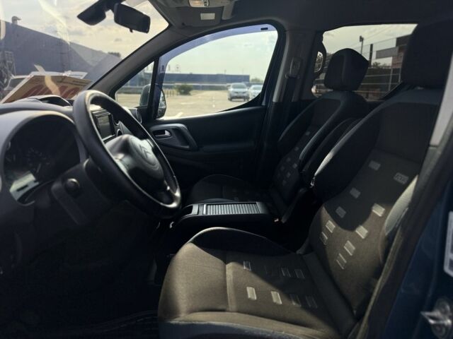 Синій Сітроен Берлінго, об'ємом двигуна 1.6 л та пробігом 230 тис. км за 7900 $, фото 9 на Automoto.ua