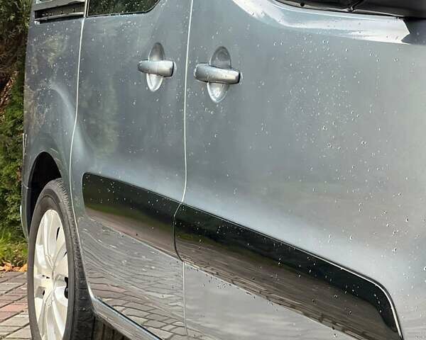 Синій Сітроен Берлінго, об'ємом двигуна 1.6 л та пробігом 202 тис. км за 7900 $, фото 9 на Automoto.ua