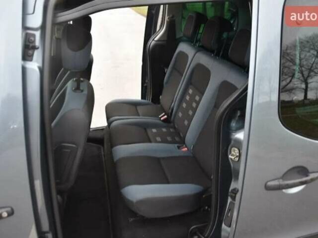 Синий Ситроен Берлинго, объемом двигателя 1.6 л и пробегом 206 тыс. км за 5800 $, фото 14 на Automoto.ua