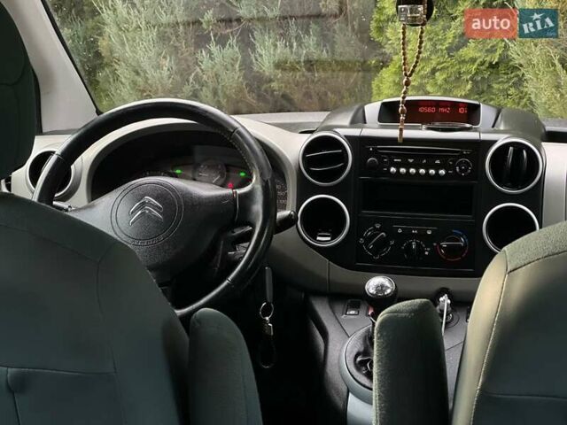 Синій Сітроен Берлінго, об'ємом двигуна 1.6 л та пробігом 202 тис. км за 7900 $, фото 24 на Automoto.ua