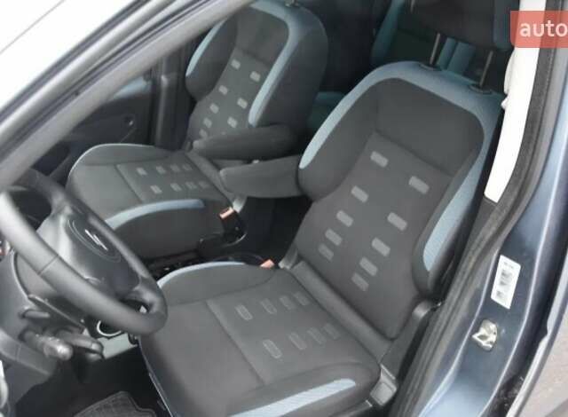 Синий Ситроен Берлинго, объемом двигателя 1.6 л и пробегом 206 тыс. км за 5800 $, фото 15 на Automoto.ua