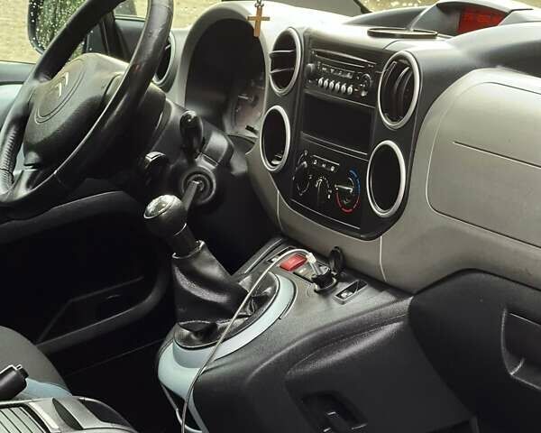 Синій Сітроен Берлінго, об'ємом двигуна 1.6 л та пробігом 202 тис. км за 7900 $, фото 22 на Automoto.ua