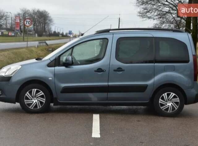Синий Ситроен Берлинго, объемом двигателя 1.6 л и пробегом 206 тыс. км за 5800 $, фото 5 на Automoto.ua