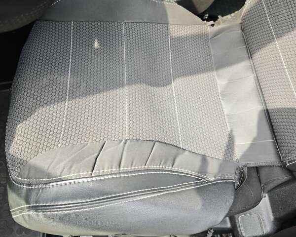 Синій Сітроен Берлінго, об'ємом двигуна 1.56 л та пробігом 280 тис. км за 7000 $, фото 16 на Automoto.ua