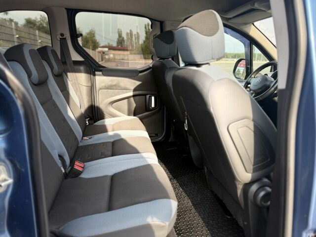 Синій Сітроен Берлінго, об'ємом двигуна 1.6 л та пробігом 230 тис. км за 7900 $, фото 12 на Automoto.ua