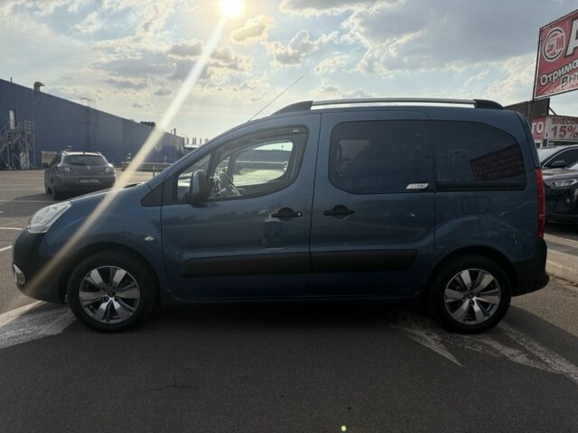 Синий Ситроен Берлинго, объемом двигателя 1.6 л и пробегом 230 тыс. км за 7900 $, фото 3 на Automoto.ua