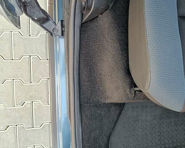 Синій Сітроен Берлінго, об'ємом двигуна 1.6 л та пробігом 251 тис. км за 7200 $, фото 52 на Automoto.ua