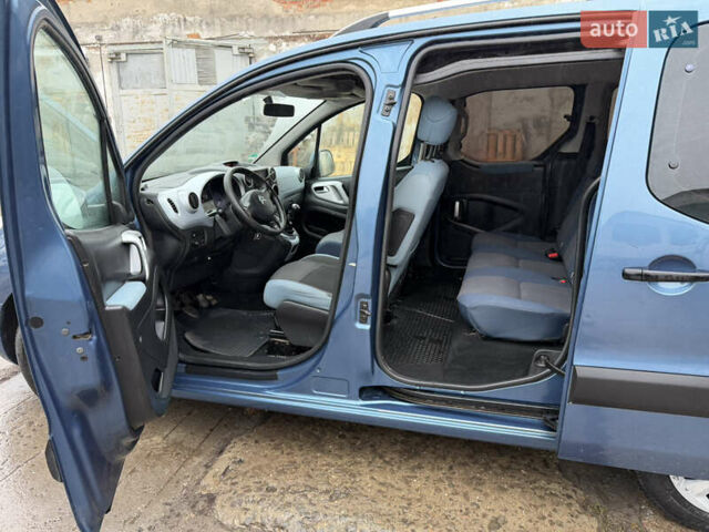 Синий Ситроен Берлинго, объемом двигателя 1.6 л и пробегом 180 тыс. км за 6999 $, фото 17 на Automoto.ua