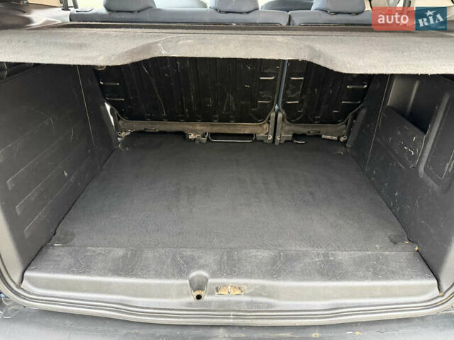 Синий Ситроен Берлинго, объемом двигателя 1.6 л и пробегом 180 тыс. км за 6999 $, фото 22 на Automoto.ua