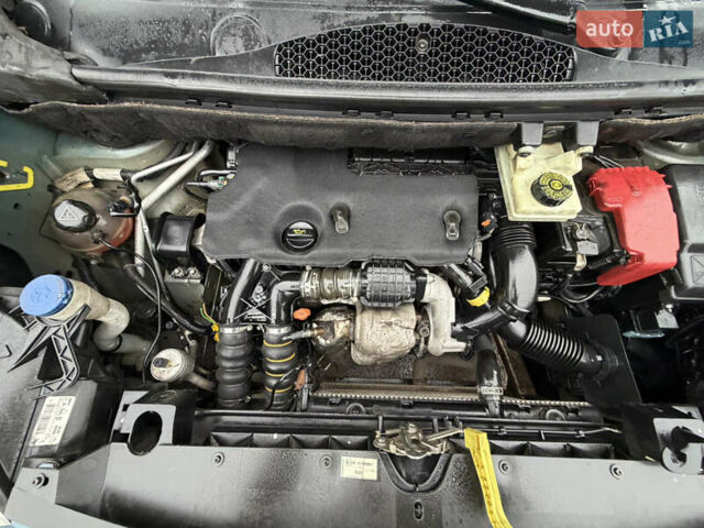 Синий Ситроен Берлинго, объемом двигателя 1.6 л и пробегом 180 тыс. км за 6999 $, фото 25 на Automoto.ua