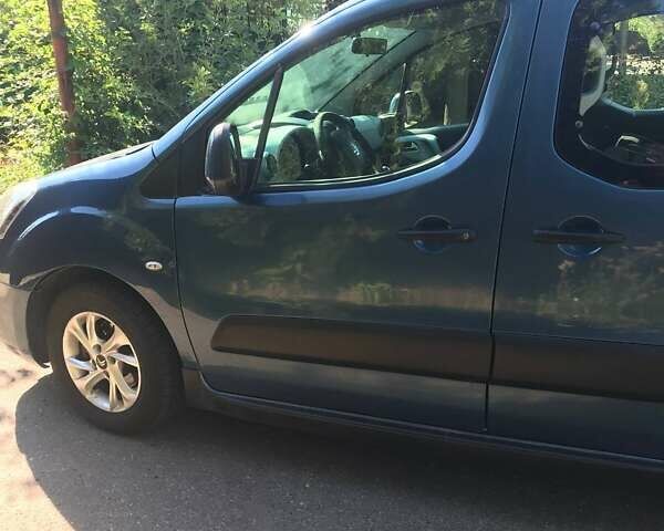 Синій Сітроен Берлінго, об'ємом двигуна 1.6 л та пробігом 202 тис. км за 7500 $, фото 5 на Automoto.ua