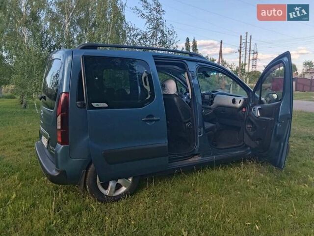 Синий Ситроен Берлинго, объемом двигателя 1.6 л и пробегом 228 тыс. км за 9200 $, фото 3 на Automoto.ua