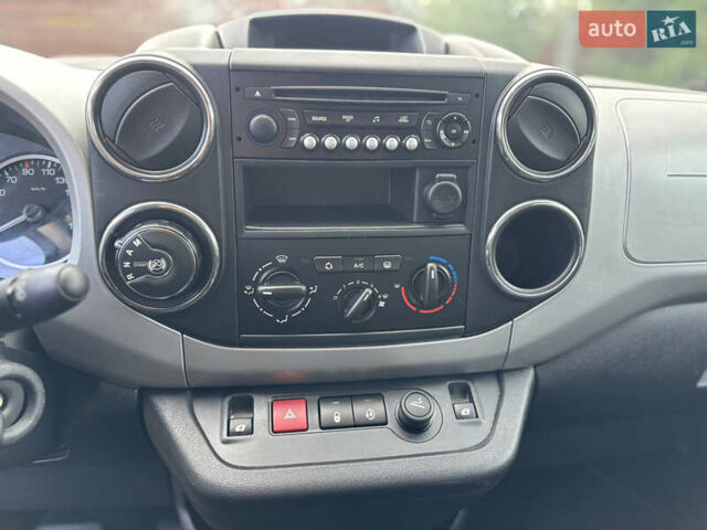 Синий Ситроен Берлинго, объемом двигателя 1.6 л и пробегом 126 тыс. км за 9800 $, фото 15 на Automoto.ua