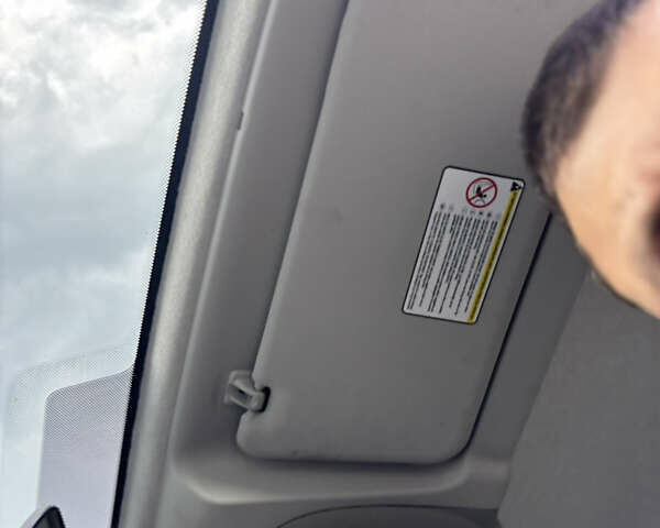 Синий Ситроен Берлинго, объемом двигателя 1.6 л и пробегом 126 тыс. км за 9800 $, фото 14 на Automoto.ua