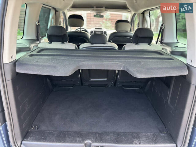 Синий Ситроен Берлинго, объемом двигателя 1.6 л и пробегом 126 тыс. км за 9800 $, фото 26 на Automoto.ua