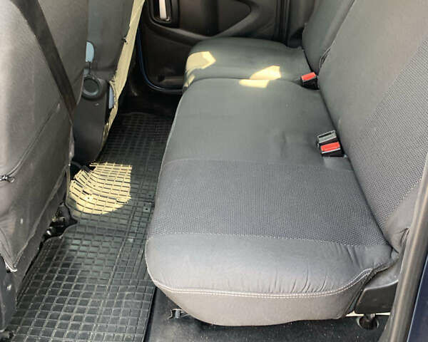 Синий Ситроен Берлинго, объемом двигателя 1.56 л и пробегом 220 тыс. км за 8600 $, фото 6 на Automoto.ua