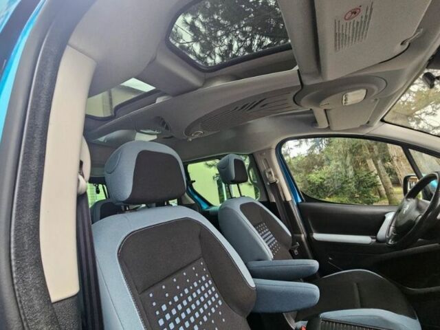 Синий Ситроен Берлинго, объемом двигателя 1.56 л и пробегом 178 тыс. км за 6240 $, фото 10 на Automoto.ua