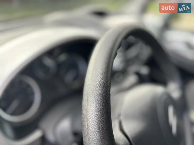 Синій Сітроен Берлінго, об'ємом двигуна 1.6 л та пробігом 126 тис. км за 9300 $, фото 16 на Automoto.ua