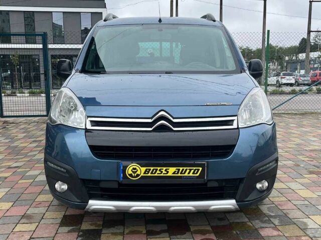 Синий Ситроен Берлинго, объемом двигателя 1.6 л и пробегом 197 тыс. км за 10999 $, фото 1 на Automoto.ua