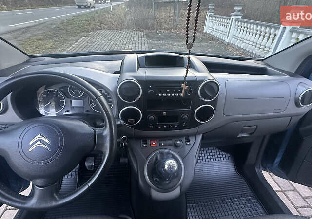 Синій Сітроен Берлінго, об'ємом двигуна 1.6 л та пробігом 283 тис. км за 9555 $, фото 39 на Automoto.ua