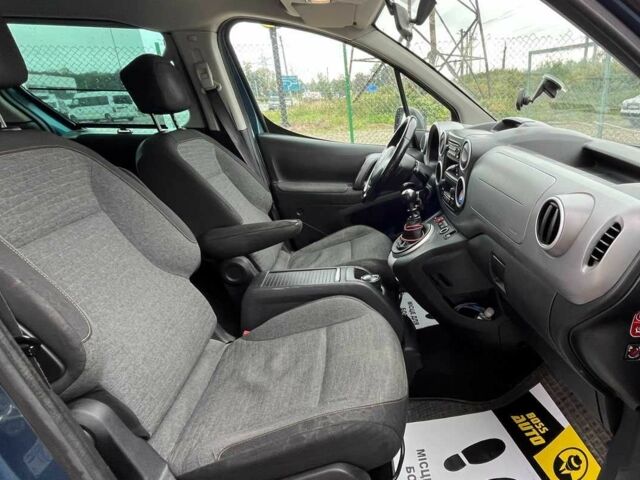 Синий Ситроен Берлинго, объемом двигателя 1.6 л и пробегом 197 тыс. км за 10999 $, фото 19 на Automoto.ua