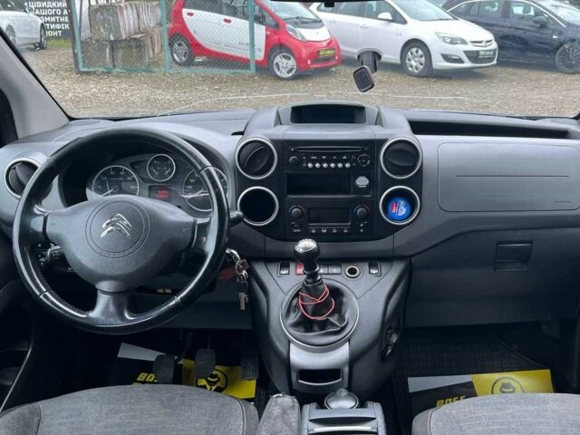 Синий Ситроен Берлинго, объемом двигателя 1.6 л и пробегом 197 тыс. км за 10999 $, фото 15 на Automoto.ua