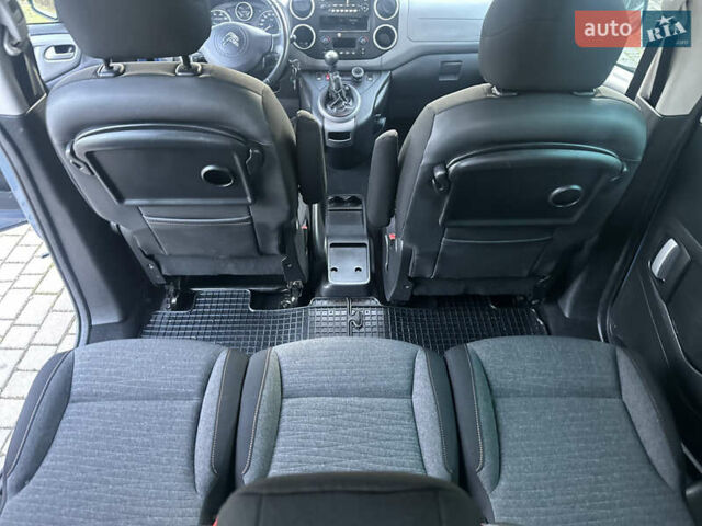 Синій Сітроен Берлінго, об'ємом двигуна 1.6 л та пробігом 283 тис. км за 9555 $, фото 26 на Automoto.ua