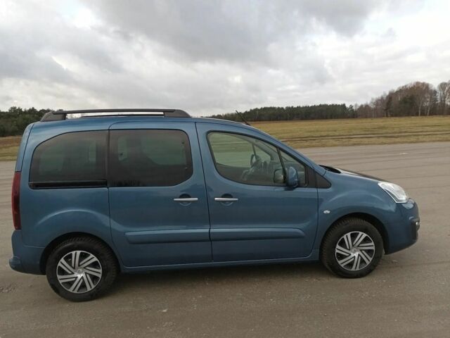 Синий Ситроен Берлинго, объемом двигателя 1.6 л и пробегом 148 тыс. км за 6700 $, фото 4 на Automoto.ua