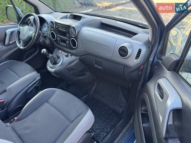 Синий Ситроен Берлинго, объемом двигателя 1.6 л и пробегом 189 тыс. км за 9500 $, фото 17 на Automoto.ua