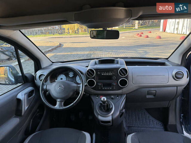 Синій Сітроен Берлінго, об'ємом двигуна 1.6 л та пробігом 187 тис. км за 9000 $, фото 20 на Automoto.ua