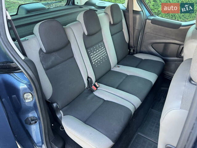 Синій Сітроен Берлінго, об'ємом двигуна 1.6 л та пробігом 187 тис. км за 9000 $, фото 22 на Automoto.ua