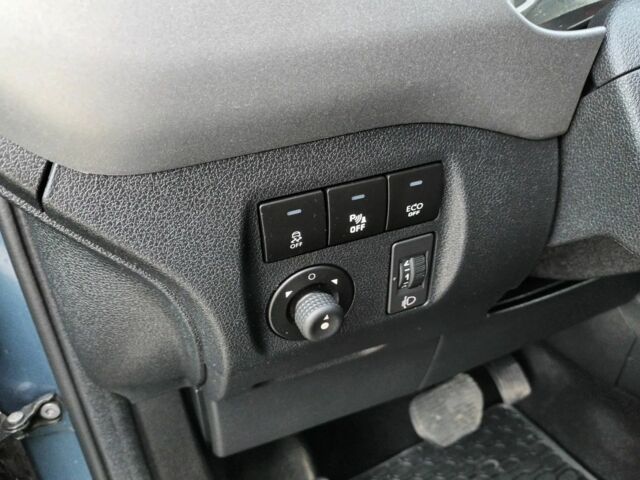 Синий Ситроен Берлинго, объемом двигателя 1.6 л и пробегом 148 тыс. км за 6700 $, фото 10 на Automoto.ua