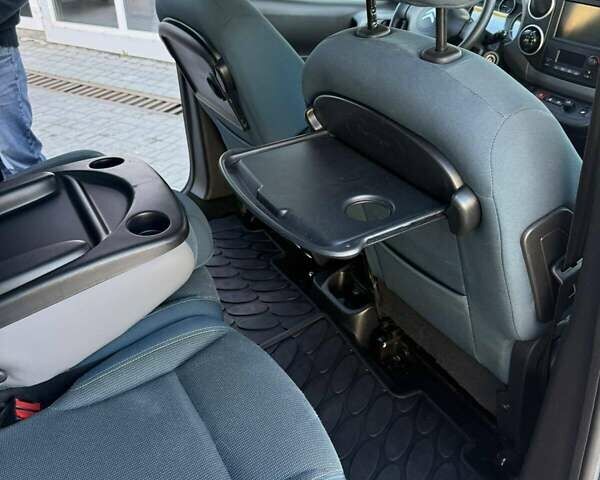 Синий Ситроен Берлинго, объемом двигателя 0 л и пробегом 62 тыс. км за 9900 $, фото 14 на Automoto.ua