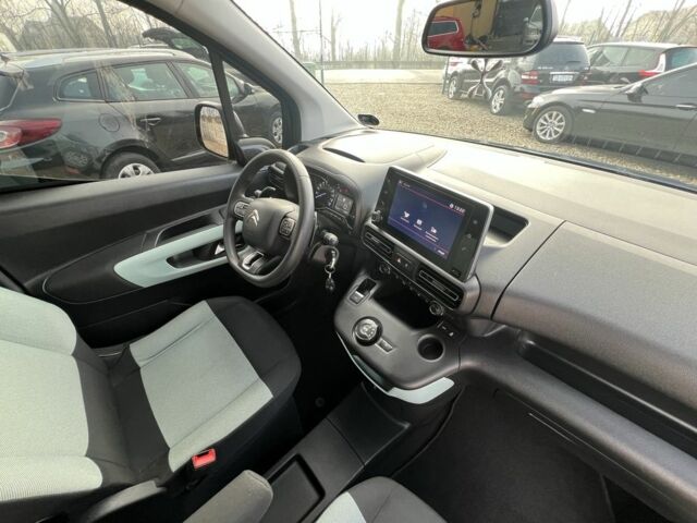 Синий Ситроен Берлинго, объемом двигателя 1.5 л и пробегом 192 тыс. км за 15899 $, фото 10 на Automoto.ua