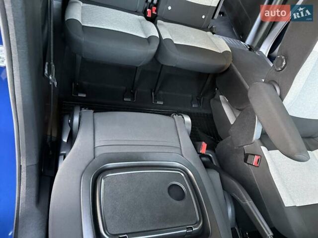 Синій Сітроен Берлінго, об'ємом двигуна 1.5 л та пробігом 143 тис. км за 19750 $, фото 117 на Automoto.ua