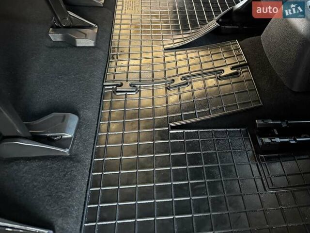 Синій Сітроен Берлінго, об'ємом двигуна 1.5 л та пробігом 143 тис. км за 19750 $, фото 70 на Automoto.ua