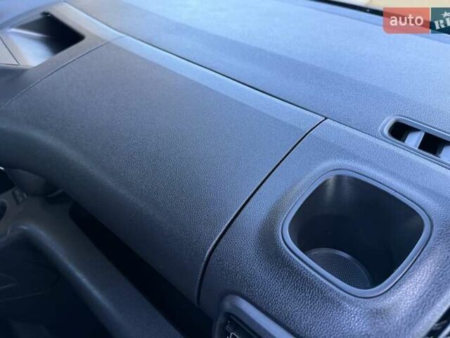 Синій Сітроен Берлінго, об'ємом двигуна 1.5 л та пробігом 143 тис. км за 19750 $, фото 143 на Automoto.ua