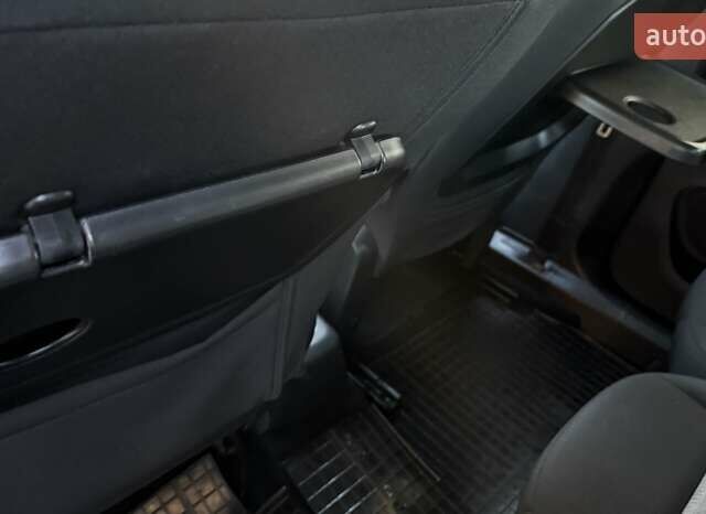 Синій Сітроен Берлінго, об'ємом двигуна 1.5 л та пробігом 143 тис. км за 19750 $, фото 113 на Automoto.ua