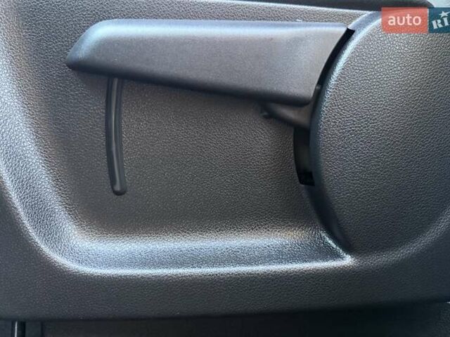 Синій Сітроен Берлінго, об'ємом двигуна 1.5 л та пробігом 143 тис. км за 19750 $, фото 81 на Automoto.ua