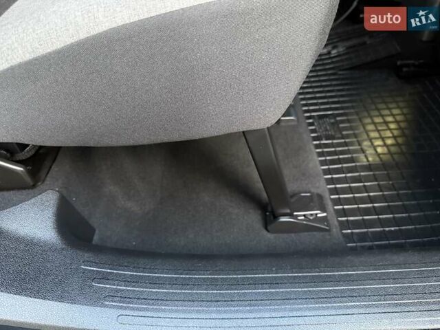 Синій Сітроен Берлінго, об'ємом двигуна 1.5 л та пробігом 143 тис. км за 19750 $, фото 137 на Automoto.ua