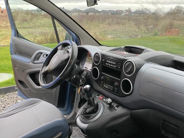 Синий Ситроен Берлинго, объемом двигателя 1.6 л и пробегом 311 тыс. км за 4500 $, фото 8 на Automoto.ua