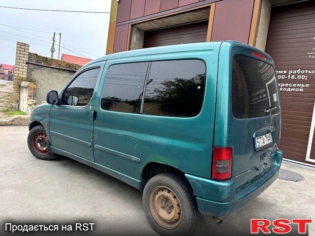 Зеленый Ситроен Берлинго, объемом двигателя 1.4 л и пробегом 234 тыс. км за 1350 $, фото 4 на Automoto.ua